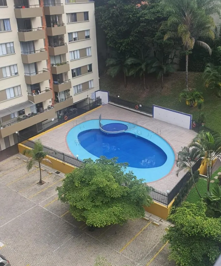 Homestay Habitacion En Apartamento Compartido En Envigado